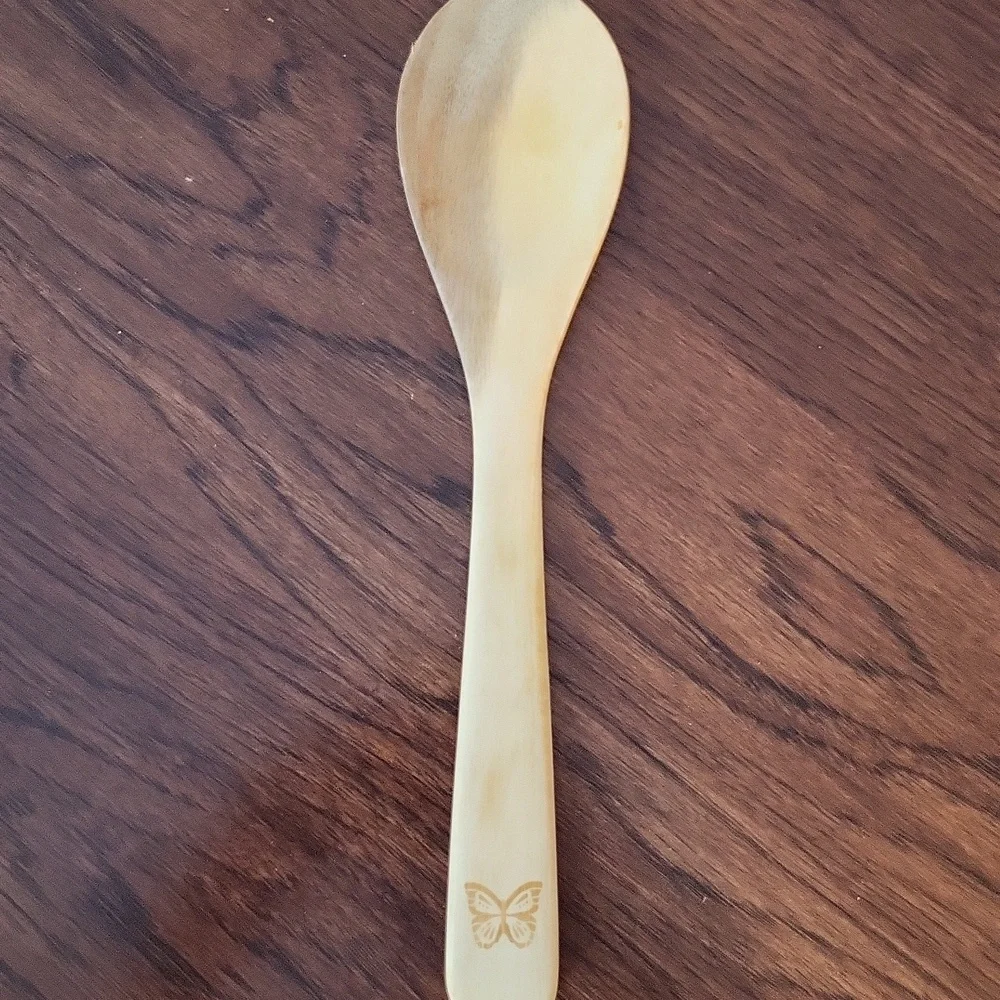 The Pioneer Woman Acacia Wooden Utensil Set with Butterfly Design